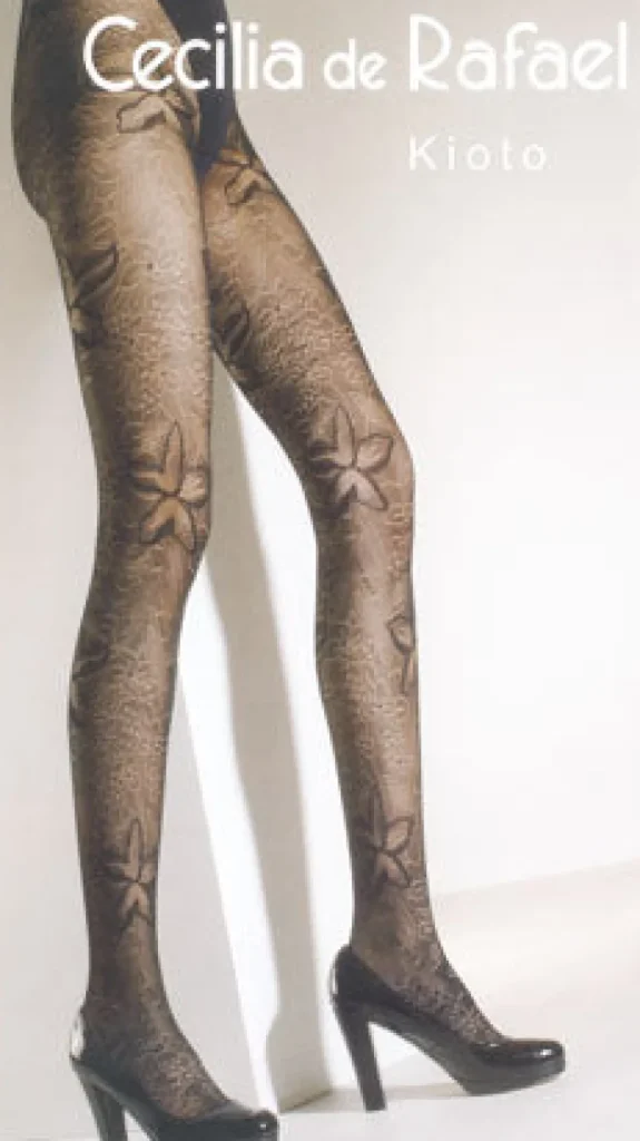 Women Cecilia de Rafael Kioto